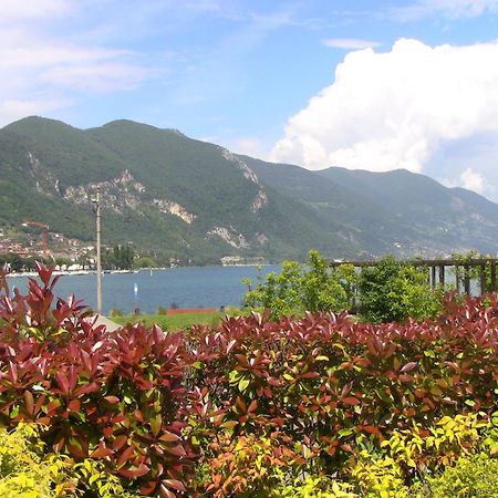 Appartamento Luisa Al Lago D'Iseo Paratico Exterior foto